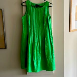 Sleeveless lined linen dress, side zipper